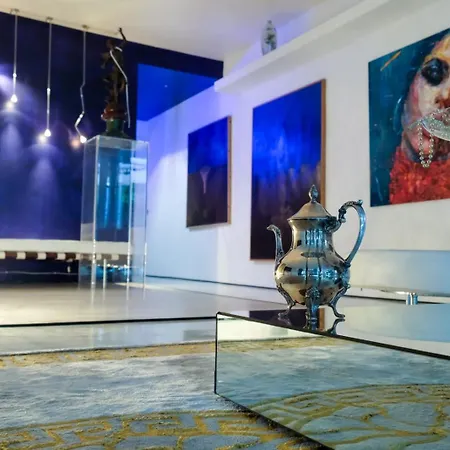 Penthouse Montecarlo Style With Lounge Pool