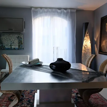 Apartman Penthouse Montecarlo Style With Lounge Pool