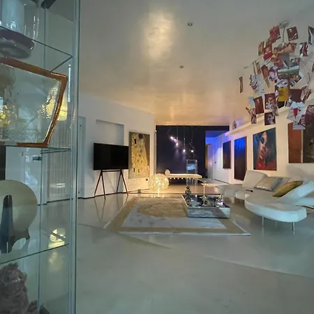 Apartman Penthouse Montecarlo Style With Lounge Pool La Spezia