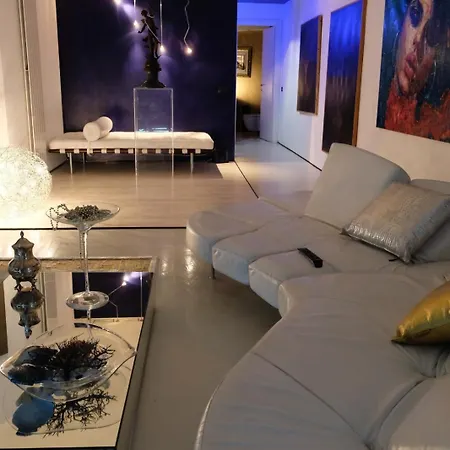 Apartman Penthouse Montecarlo Style With Lounge Pool La Spezia