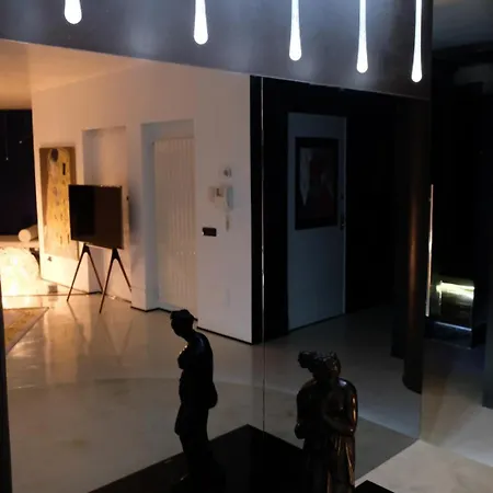 Penthouse Montecarlo Style With Lounge Pool * La Spezia