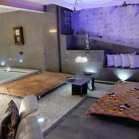 Penthouse Montecarlo Style With Lounge Pool Apartman *